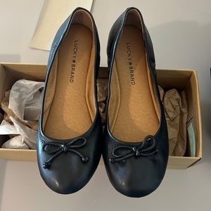 Lucky Brand NWT flats